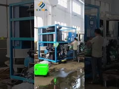 آلة ثلج الأنابيب في التشغيل