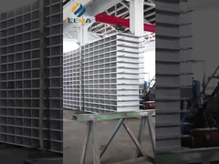 هناك الكثير من الطلبات ونحن في عملية الإنتاج العاجل.