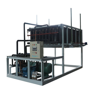 شراء آلة صنع مكعبات الثلج الصغيرة ذات التبريد المباشر 5t 380V تبريد مياه الهواء online manufacture